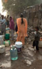 Essay, Wasserversorgung im Slum von New Delhi